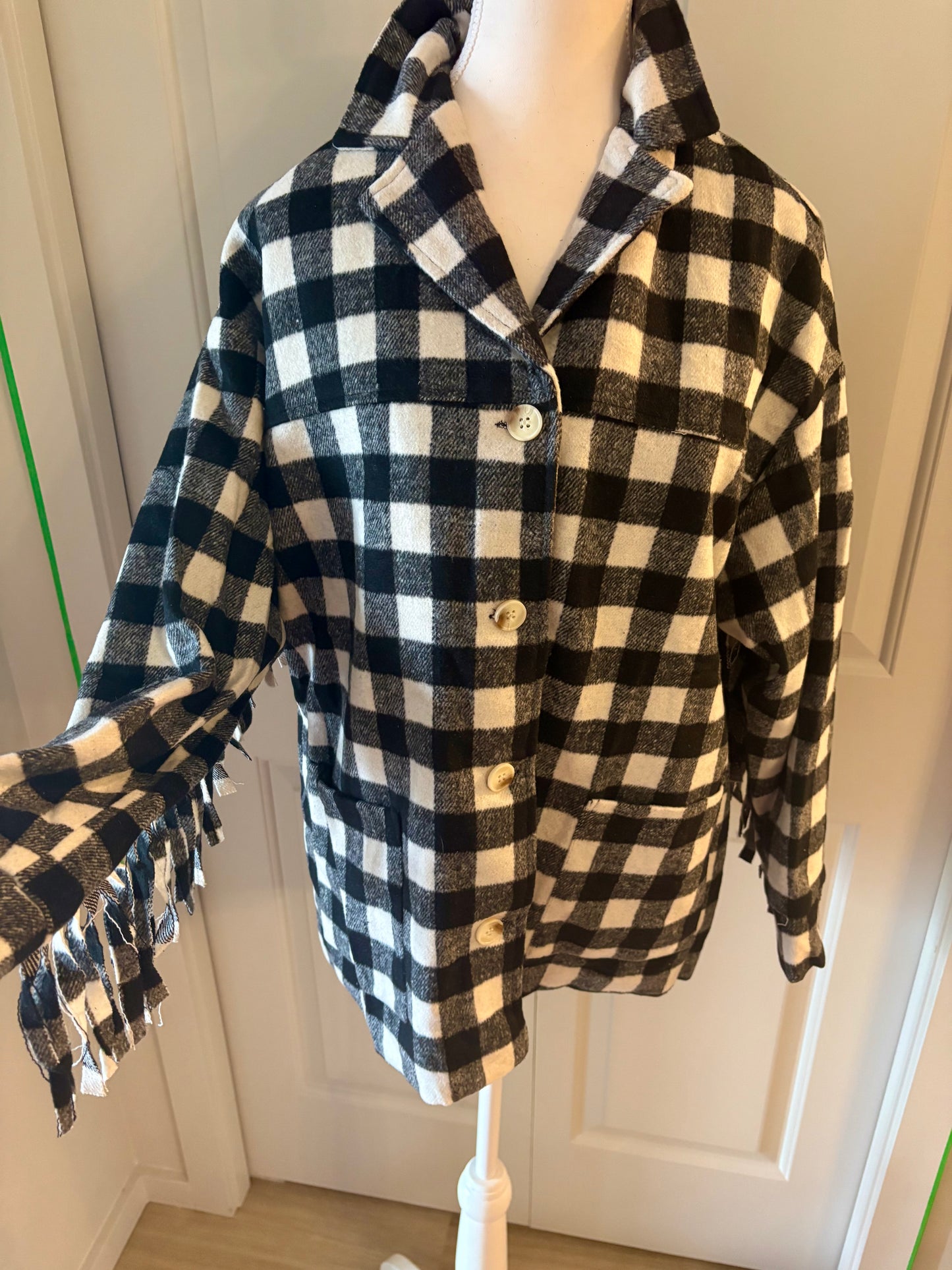Plaid fringe jacket