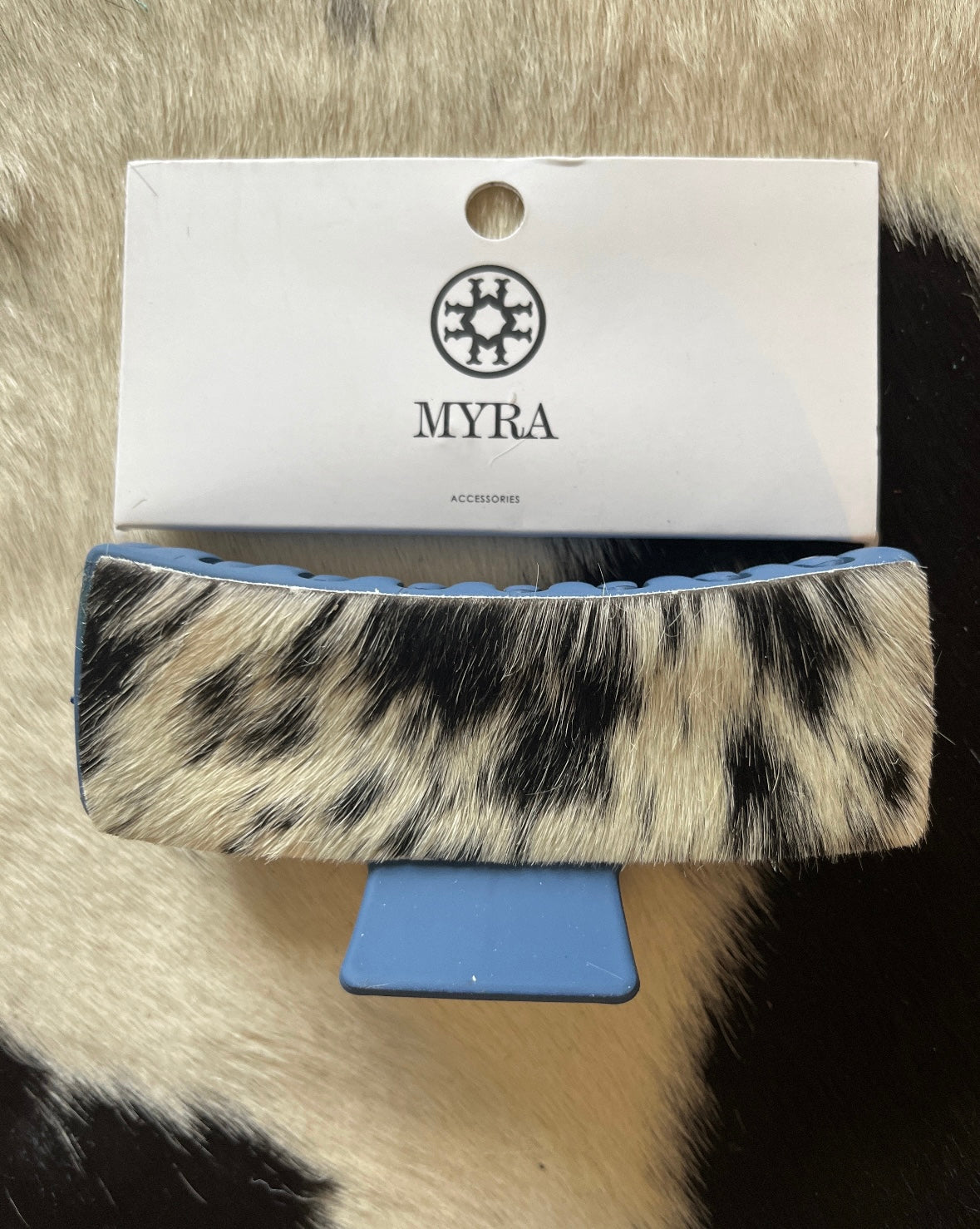 Myra hair clip