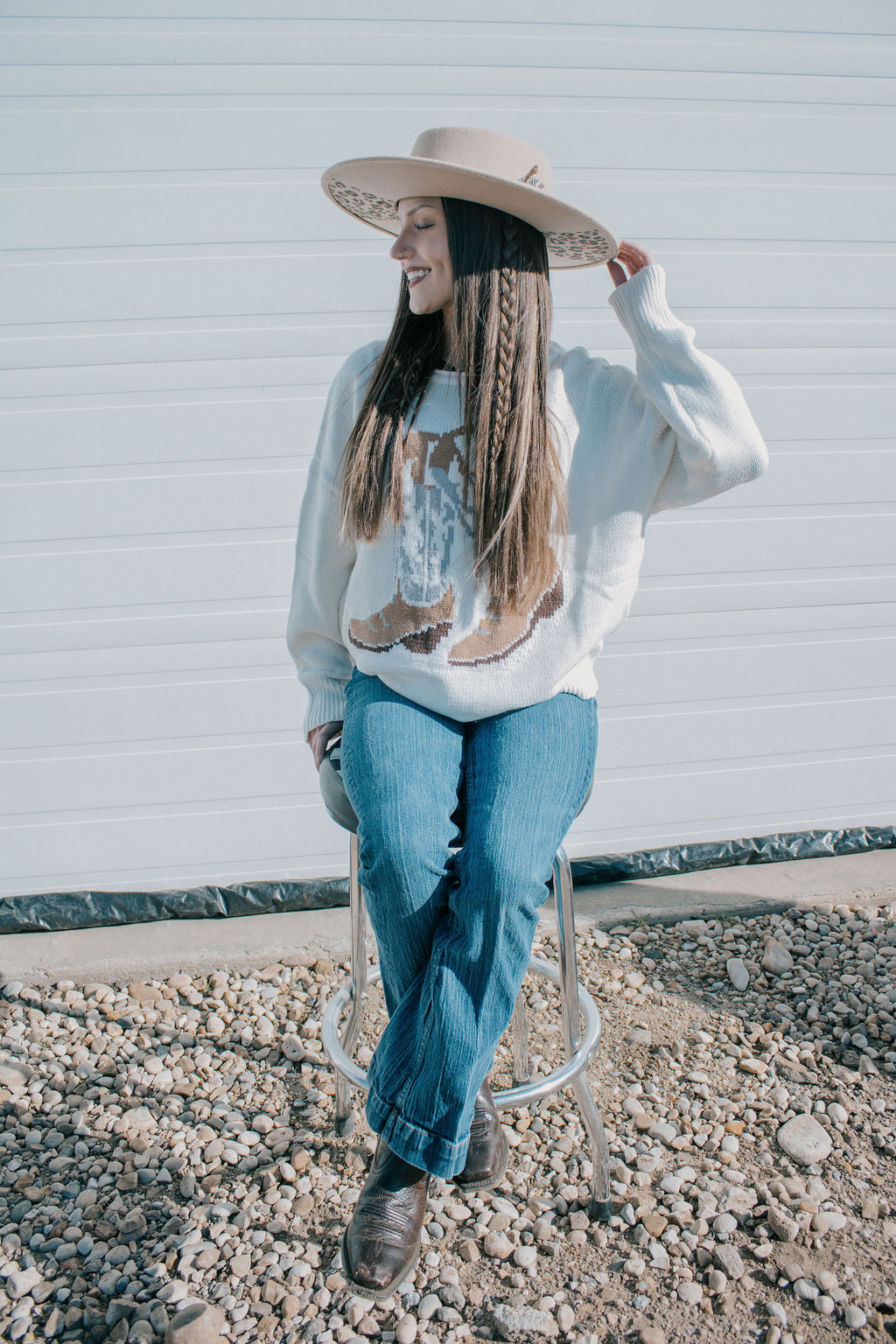 WESTERN BOOT JACQUARD LONG SLEEVE KNIT SWEATER