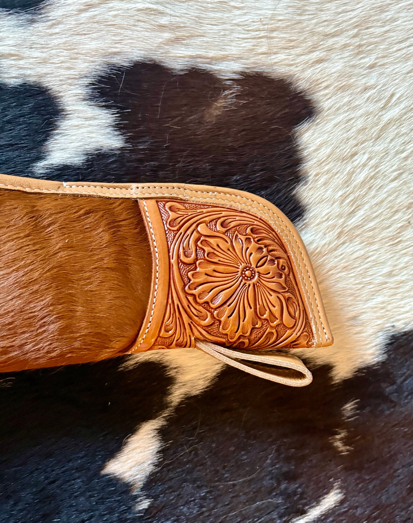 Tooled hide rifle case