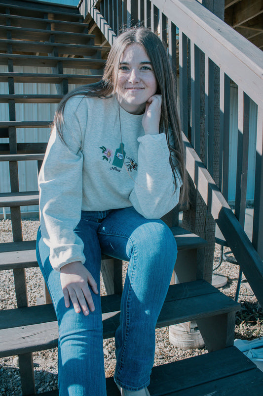 Last one small Alberta embroidered crewneck (beige)