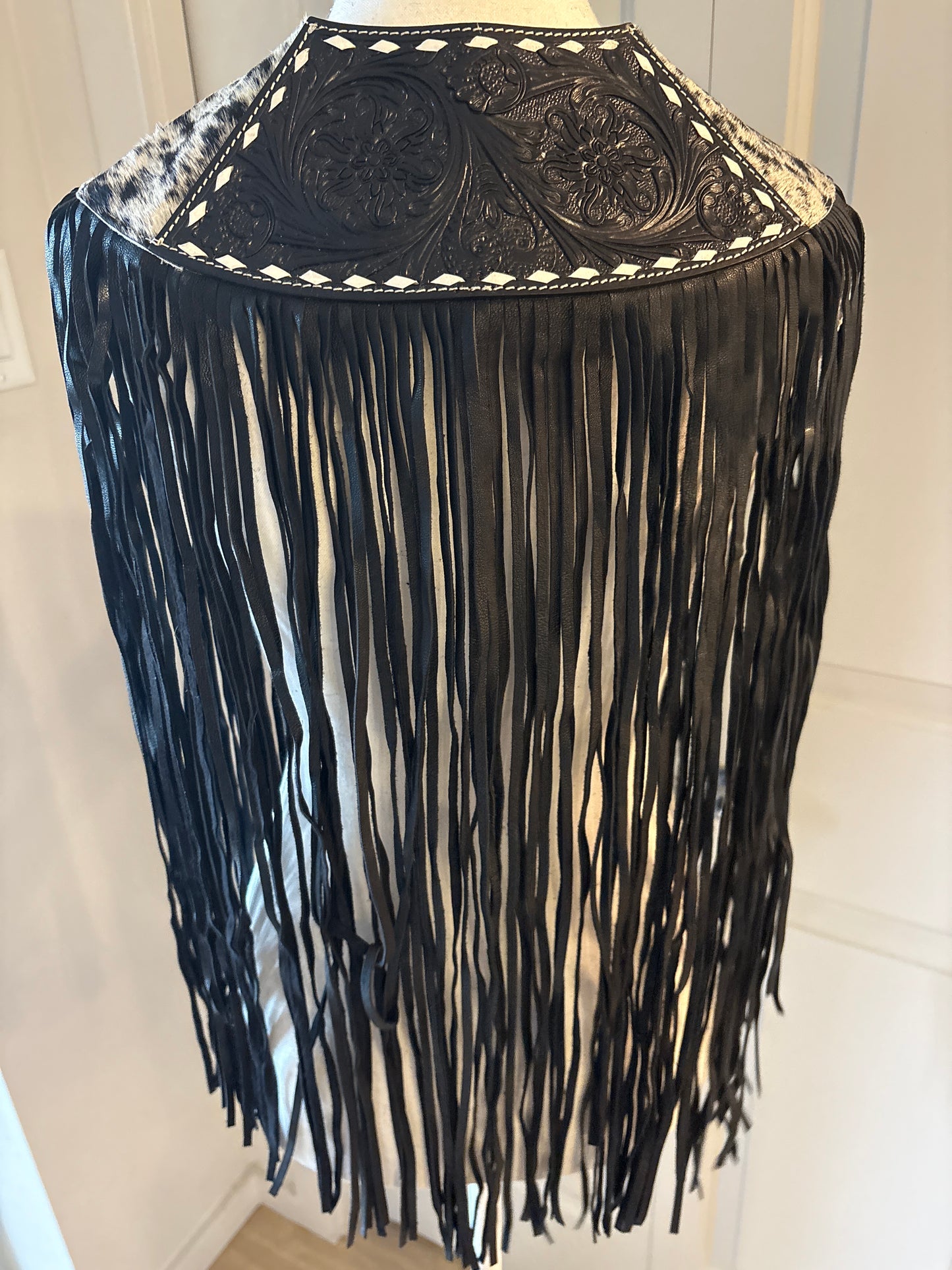 Handtooled hide fringe shawl black