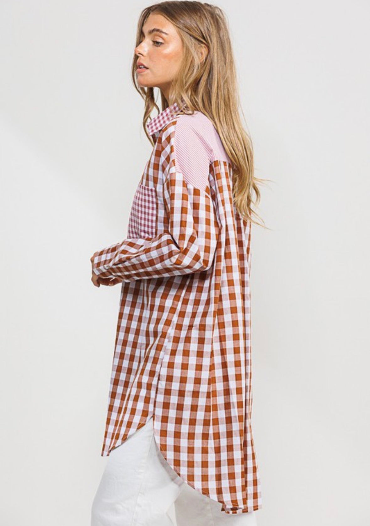 Plaid / gingham button down