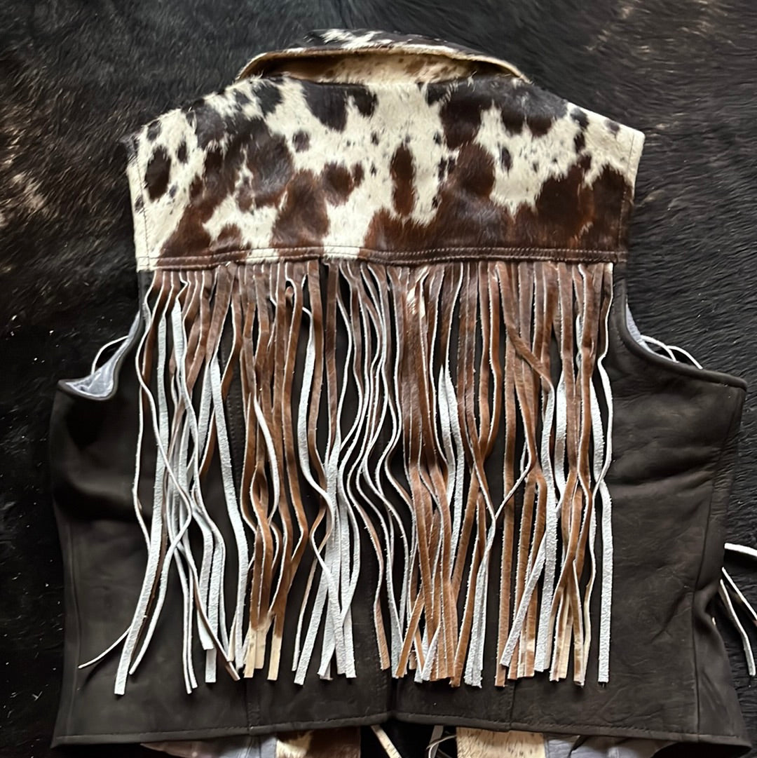 Cowhide fringe vest XL