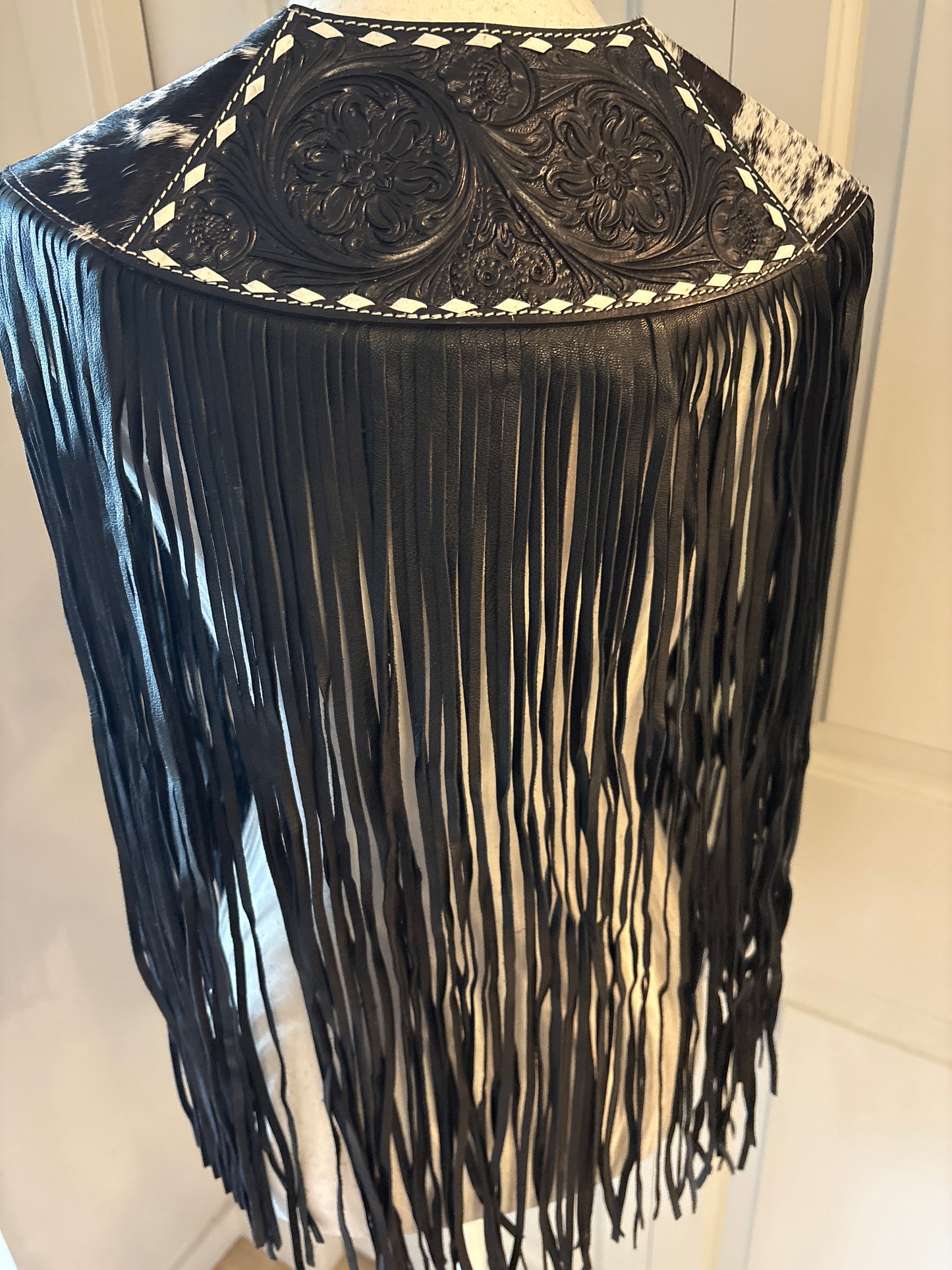 Handtooled hide fringe shawl black