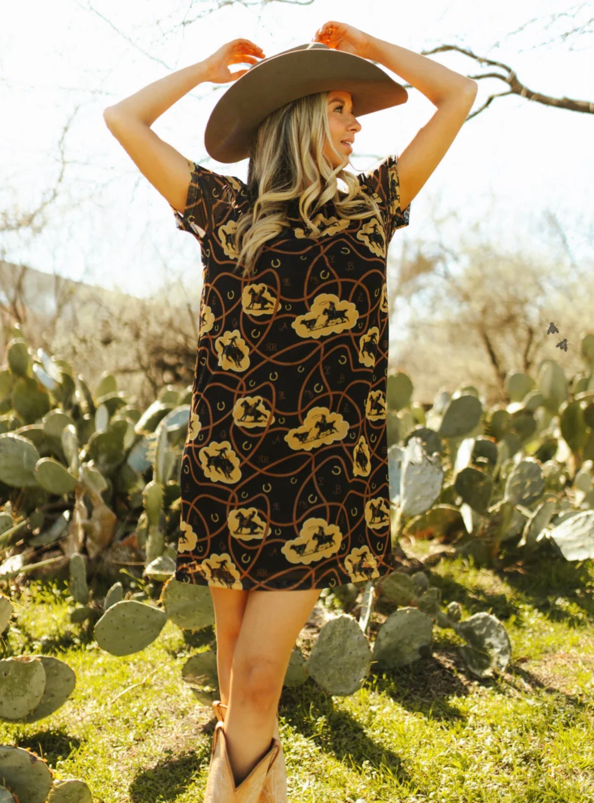 2fly CATTLE DRIVE dress