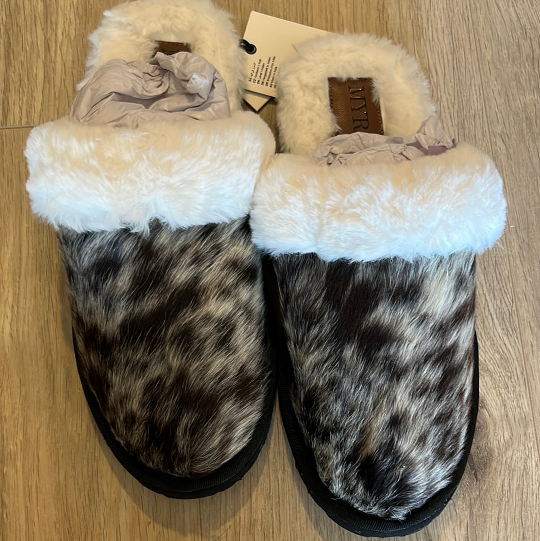 Myra snug scuff slipper