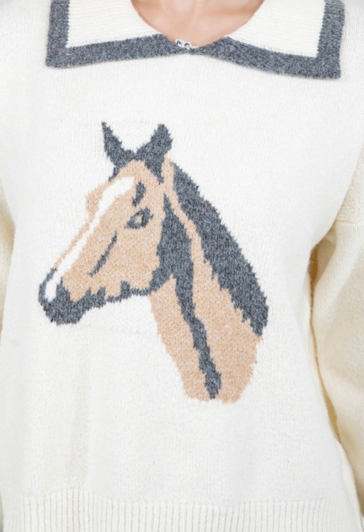 Last one M/L Collar horse knit sweater