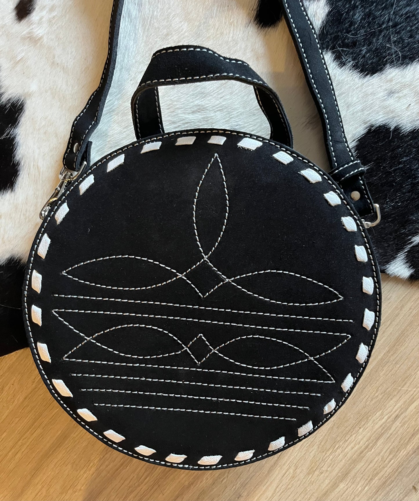 Boot stitch purse