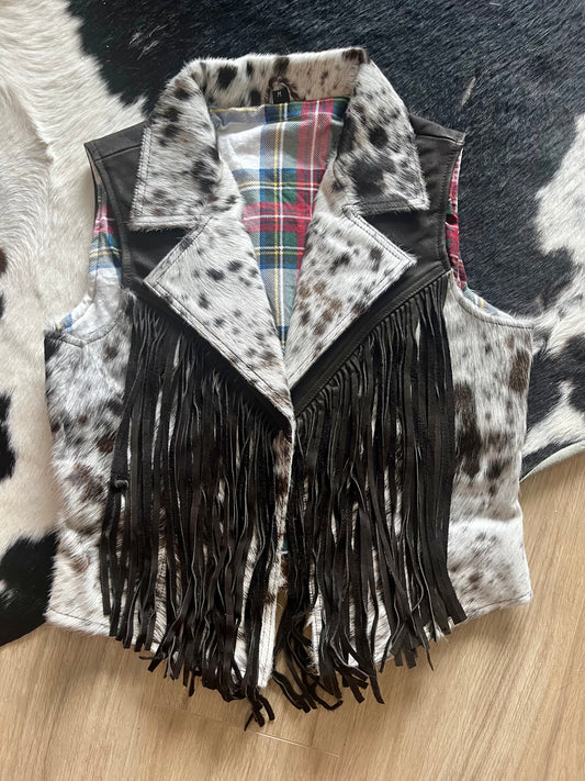 Cowhide fringe vest medium