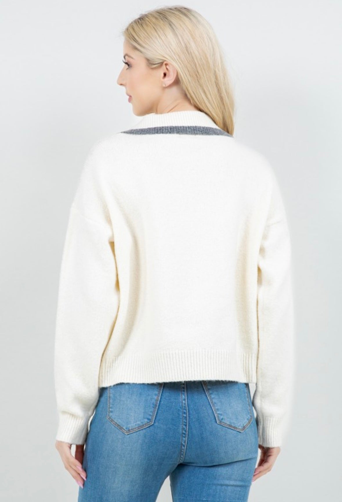 Last one M/L Collar horse knit sweater