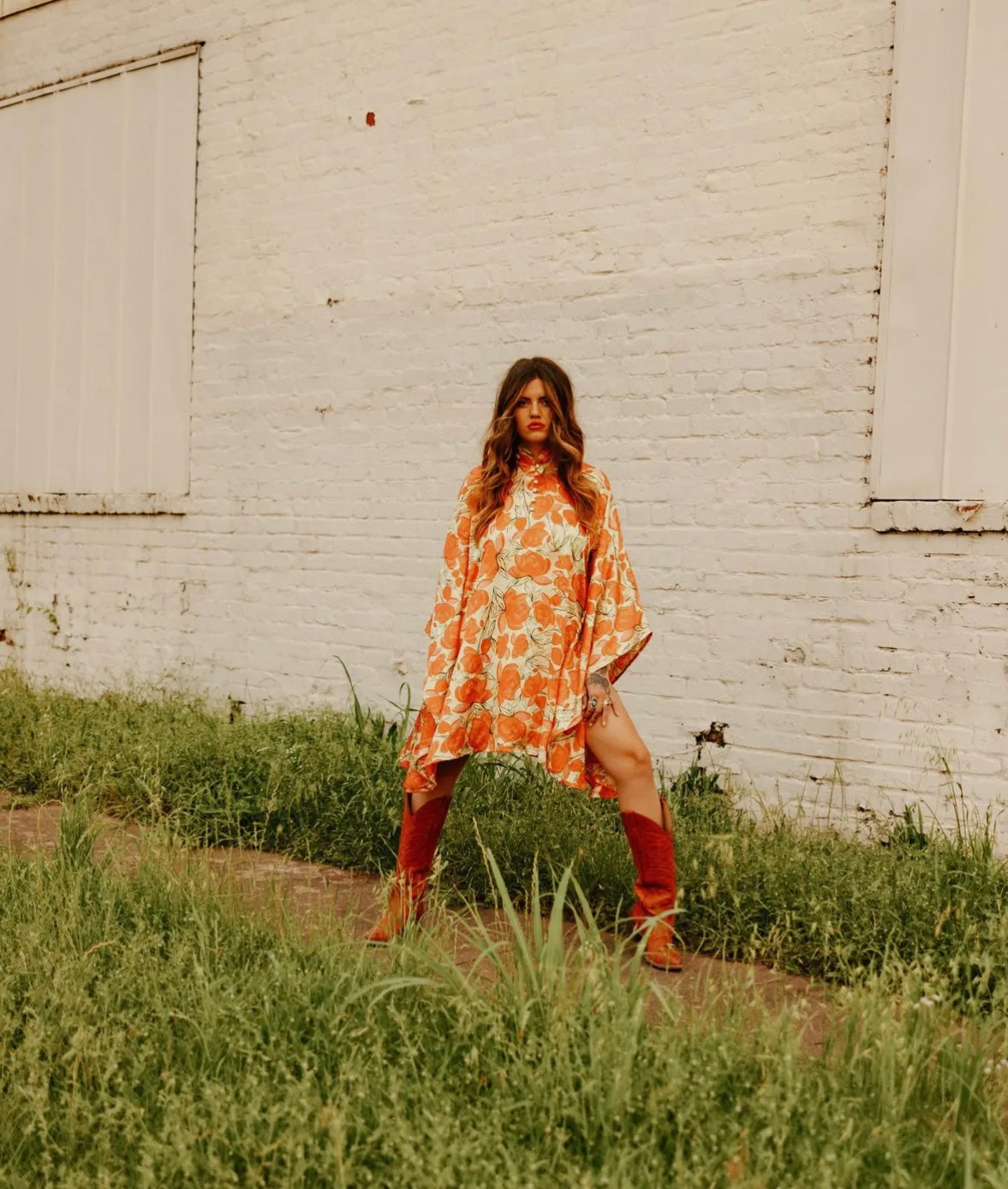 LADY THE BRAND LELLOW FLORAL KAFTAN MINI DRESS