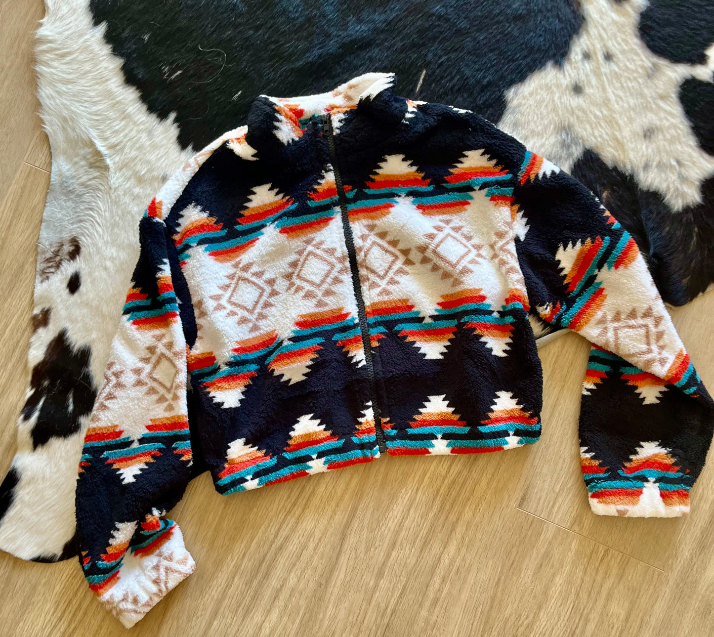 Last one small Aztec Sherpa cropped jacket