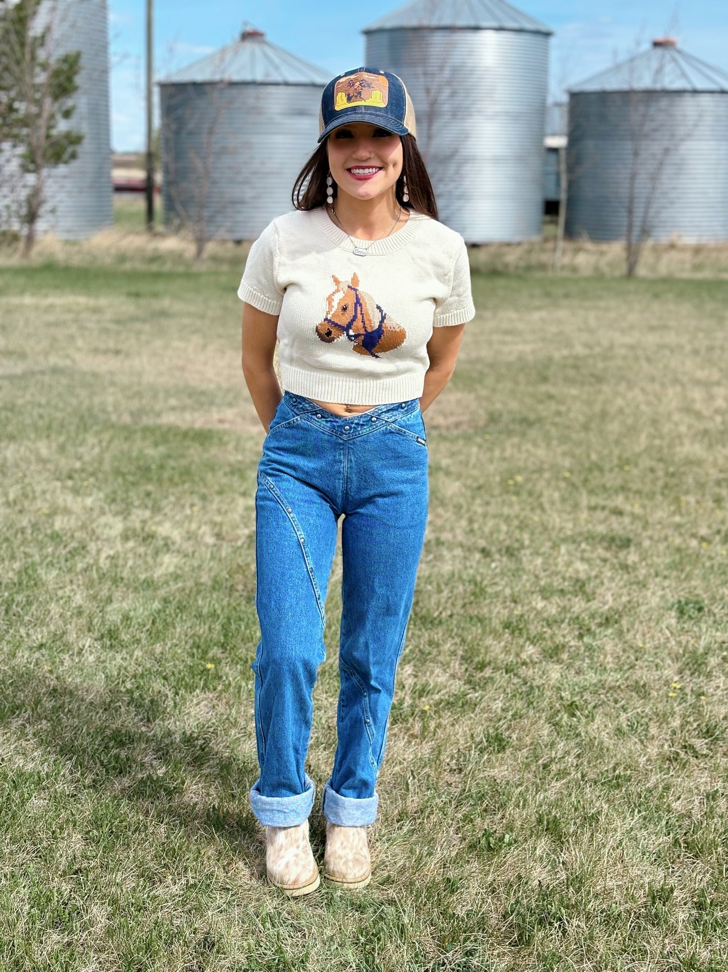 Last one small Cropped horse knit